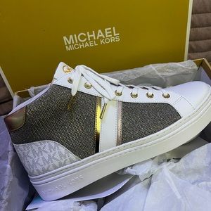 Brand new Michael Womens sneakers size 11